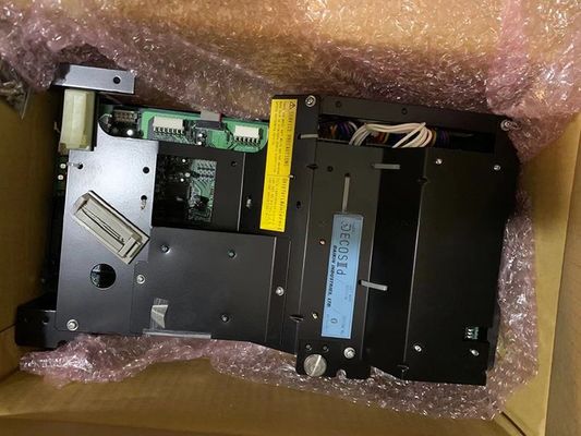 Daikin DECOSIII-Controller-Einheit und bereit für den sofortigen Versand