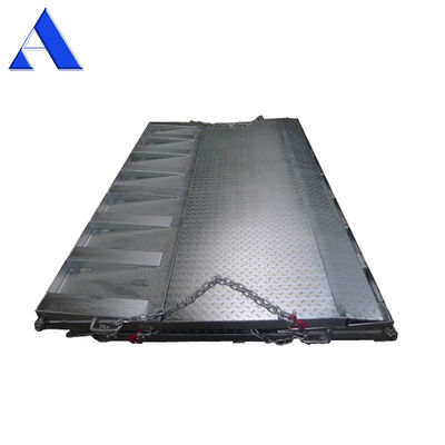 Dock Truck Warehouse Dock mobile Gabelstapler Container Ladebahn 6 Tonnen 8 Tonnen und 12 Tonnen Online-Unterstützung Nachverkaufsservice zur Verfügung gestellt